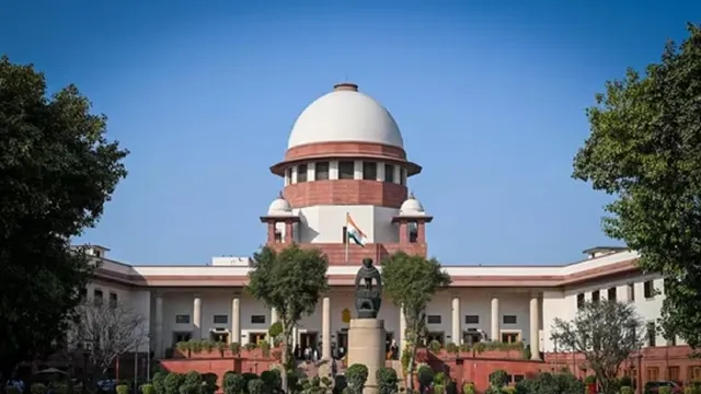 मंदिर हो या मस्जिद, लोगों की जिंदगी में बाधा नहीं बन सकती कोई भी धार्मिक इमारत’, बुलडोजर एक्शन पर SC में सुनवाई