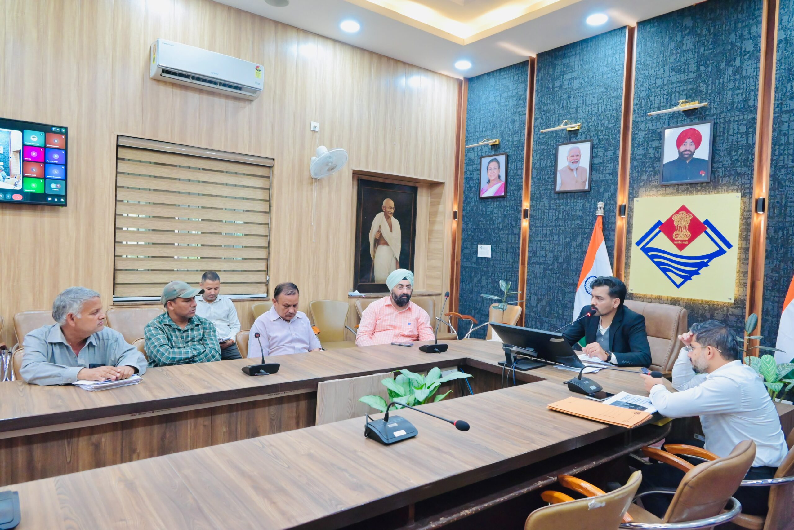 मतदाता सूची से वंचित पात्र नागरिकों को जोड़ने के लिए चलेगा विशेष अभियान*